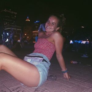 Meet your Posher, Veronica